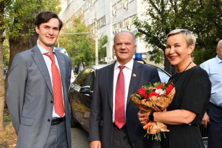 Г.А. Зюганов поздравил учеников Таганского кадетского корпуса с началом нового учебного года и провел открытый урок