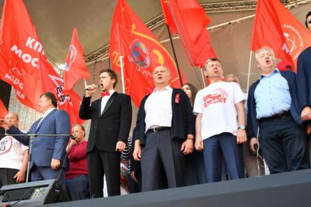 Г.А. Зюганов: Мы проводим акцию протеста против людоедской реформы, которую почему-то назвали пенсионной