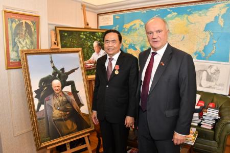 Г.А. Зюганов встретился с секретарем ЦК КПВ, Председателем Центрального комитета Отечественного фронта Вьетнама товарищем Чан Тхань Маном