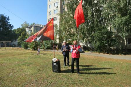 Тамбовская область. Коммунисты провели протестные акции, несмотря на противодействие власти