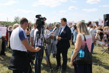 Олег Лебедев выступил на экологическом митинге во Владимирской области