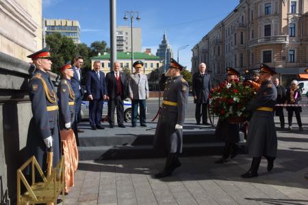 Г.А. Зюганов принял участие в открытии мемориальной доски в память о Ю.Д. Маслюкове