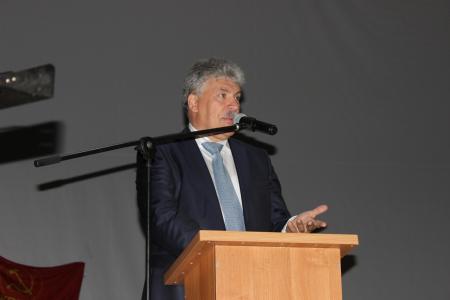 Ю.В. Афонин и П.Н. Грудинин на встрече с избирателями Абакана призвали поддержать команду лидера коммунистов Хакасии Валентина Коновалова