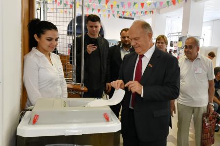 Г.А. Зюганов: «У каждого есть возможность бюллетенем улучшить свою жизнь»