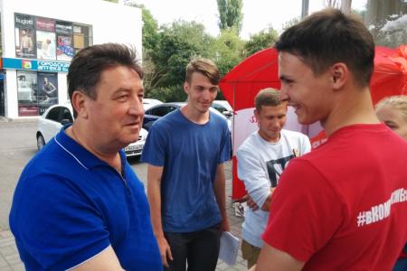 Лидер ставропольских коммунистов Виктор Гончаров: Власти обязаны не заставлять горбатиться россиян до могилы, а развивать экономику