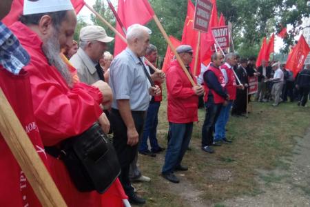 Дагестан. Коммунисты Махачкалы провели митинг против пенсионной «реформы»