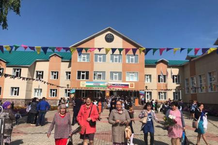 Республика Башкортостан. А.А. Ющенко выступил на школьной линейке