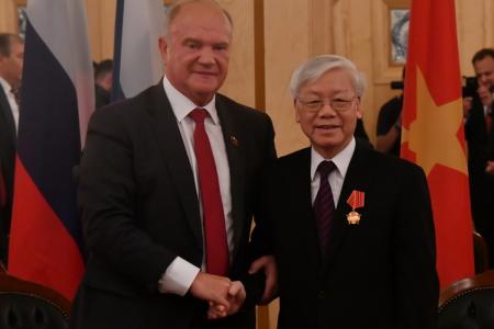 Г.А. Зюганов провел встречу с Генеральным секретарем ЦК Коммунистической партии Вьетнама товарищем  Нгуен Фу Чонгом