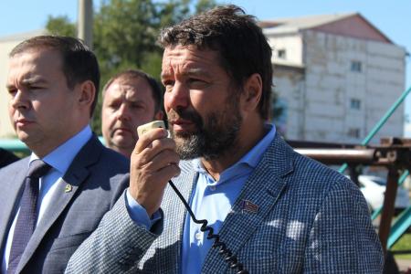 «В реальности на этих выборах только КПРФ противостоит «Единой России». Ю.В.Афонин и П.Н.Грудинин встретились с избирателями Черногорска