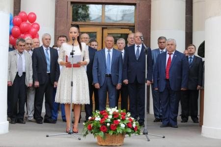 Казбек Тайсаев поздравил студентов МАДИ с началом нового учебного года