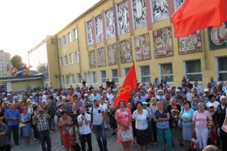 Саратовская область. Коммунисты города Энгельса провели митинг против пенсионной «реформы»