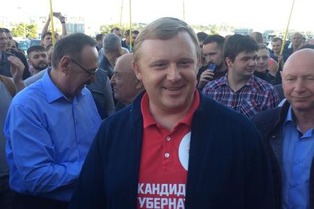 Сторонники КПРФ вернулись к администрации Приморья протестовать против итогов губернаторских выборов