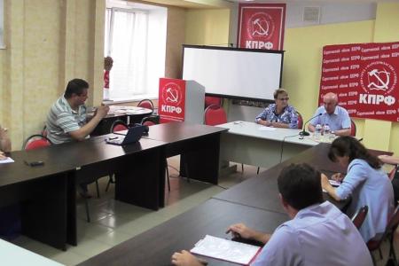 В Саратове прошла пресс-конференция Ю.П. Синельщикова