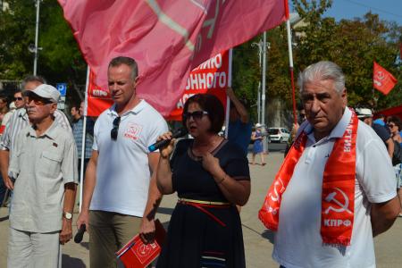 Севастопольские коммунисты выступили против пенсионной реформы и потребовали проведения общероссийского референдума