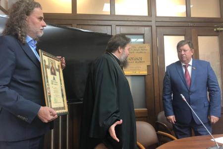Заместителю Председателя ЦК КПРФ В.И. Кашину вручена Благословенная Патриаршая грамота