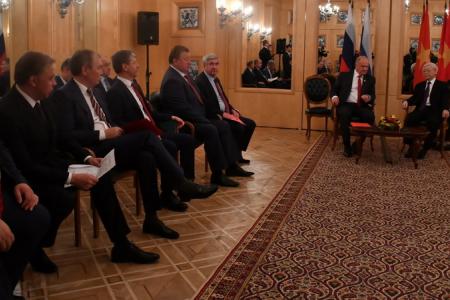 Г.А. Зюганов провел встречу с Генеральным секретарем ЦК Коммунистической партии Вьетнама товарищем  Нгуен Фу Чонгом