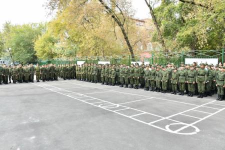 Г.А. Зюганов поздравил учеников Таганского кадетского корпуса с началом нового учебного года и провел открытый урок