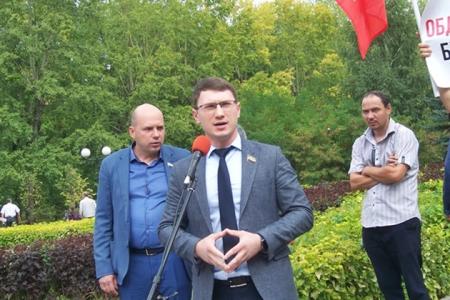 Республика Татарстан. Коммунисты провели митинги в Казани и Нижнекамске против пенсионной "реформы"