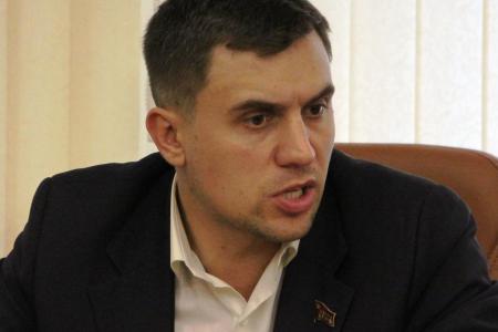 Губернатор Саратовской области уволил министра Соколову, поспорившую с коммунистом Бондаренко о прожиточном минимуме пенсионеров