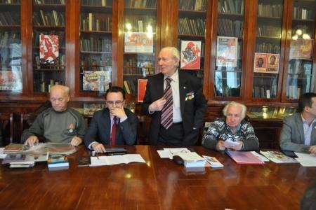 В Санкт-Петербурге обсудили историю и современность комсомольской организации