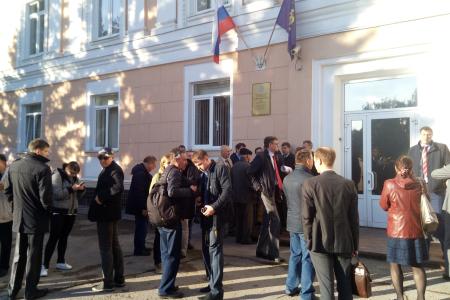 Самарская область. Агония «Единой России» или скандал в Тольятти. Избранных депутатов-коммунистов Думы Тольятти не пустили в здание Думы на заседание
