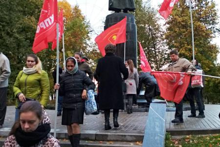 «Не забудем, не простим!». Митинг Памяти в Иваново, посвящённый 25-летию трагических событий осени 1993 года