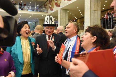 В Государственном Кремлевском дворце состоялся праздничный концерт, посвященный 100-летию Ленинского Комсомола