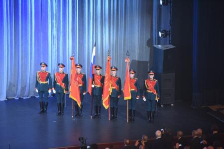 В Государственном Кремлевском дворце состоялся праздничный концерт, посвященный 100-летию Ленинского Комсомола