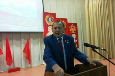Лидер ставропольских коммунистов Виктор Гончаров: За Комсомолом - будущее