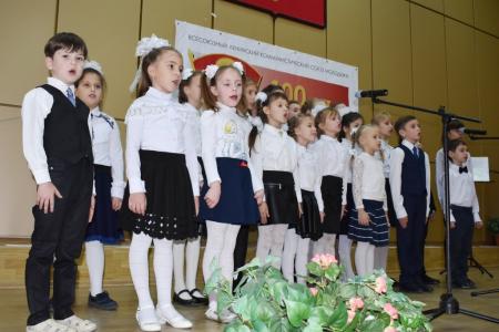 В Туле состоялось торжественное собрание в честь 100-летия комсомола