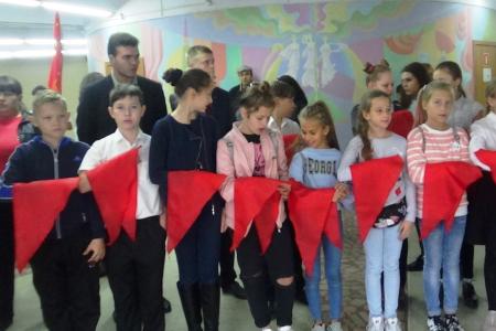 Владивосток. Красногалстучная дружина пополнилась