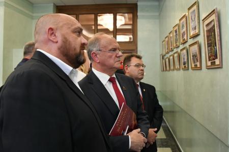 «Дети рисуют мир». Г.А. Зюганов выступил на открытии художественной выставки в Госдуме