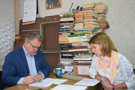 Московская область. Депутат-коммунист Александр Наумов провел прием граждан в г. Серпухове