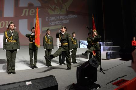 Новосибирск. Столетие Ленинского Комсомола отпраздновали в кинотеатре Маяковского