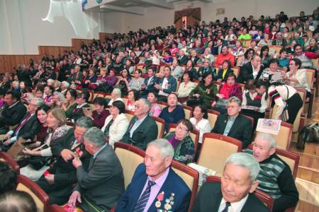Якутия. 100 лет Ленинскому комсомолу!