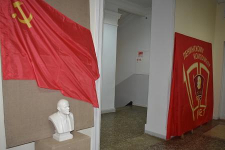 В Туле открылась выставка, посвященная 100-летию Ленинского комсомола
