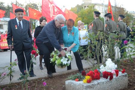В Севастополе отметили столетие Ленинского комсомола