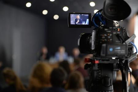 «Новосибирцы работают головой»: известные урбанисты узнали у новосибирского мэра о лучших городских практиках