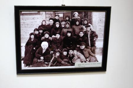 В Ненецком краеведческом музее открылась выставка к 100-летию ЛКСМ