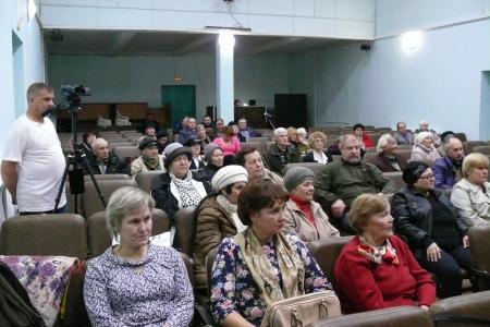 Новгородская область. Н.А. Останина провела встречу с жителями города Пестово