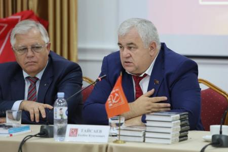 Делегации коммунистических партий, входящих в СКП-КПСС, приняли участие в Политисполкоме ЦС СКП-КПСС и торжественном Пленуме ЦК ПКРМ