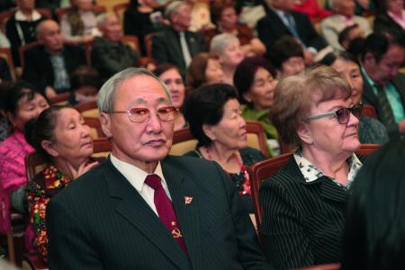 Якутия. 100 лет Ленинскому комсомолу!