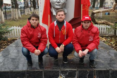 Республика Мордовия. В Саранске заложена березовая аллея имени Ленинского комсомола