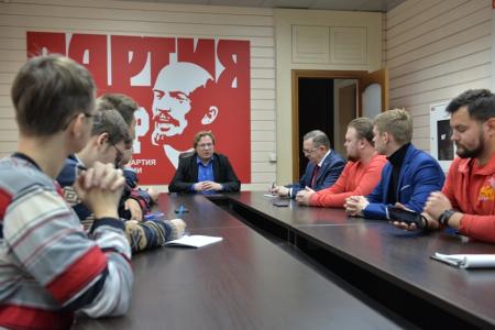 «Не позволим переписывать историю»: В Новосибирске учредили Совет молодых историков