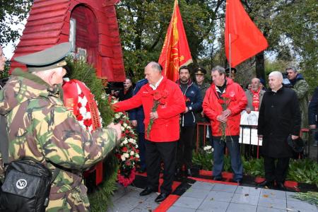 Нет и не может быть срока давности для преступлений против своего народа!
