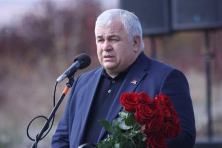 Казбек Тайсаев принял участие в траурных мероприятиях в Донецкой Народной Республике