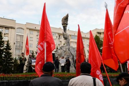 Преступление без срока давности: Новосибирцы почтили память защитников Советской власти