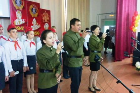 Лидер ставропольских коммунистов Виктор Гончаров: За Комсомолом - будущее