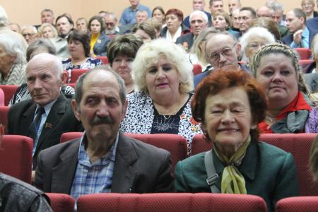 В Пскове состоялось торжественное Собрание, посвященное 100-летию Ленинского комсомола