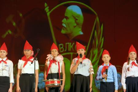 Торжества в честь 100-летия  Ленинского Комсомола прошли в Чувашии